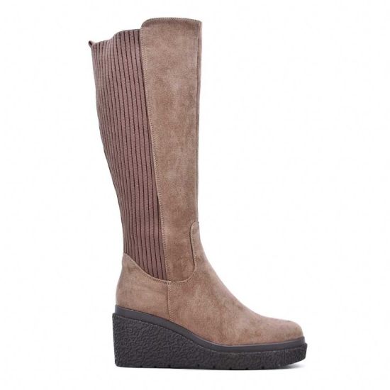 Picture of Boot in a mix of materials