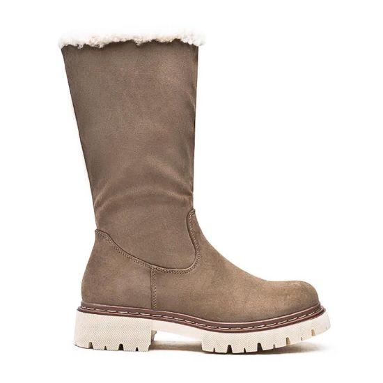 Picture of Boot in a mix of materials for fall and winter