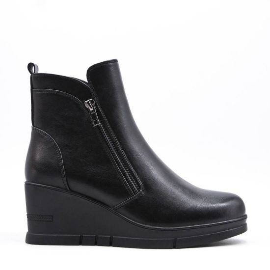 Picture of Faux leather ankle boot