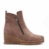 Picture of Faux leather ankle boot