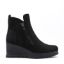 Faux leather ankle boot의 그림