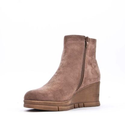 Picture of Faux leather ankle boot