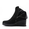 Picture of Faux leather ankle boot