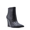 Picture of Faux leather ankle boot