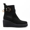 Picture of Faux leather ankle boot