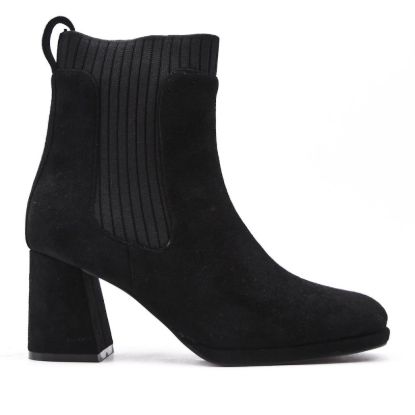 Picture of Ankle boot in a mix of materials