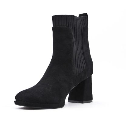 Picture of Ankle boot in a mix of materials